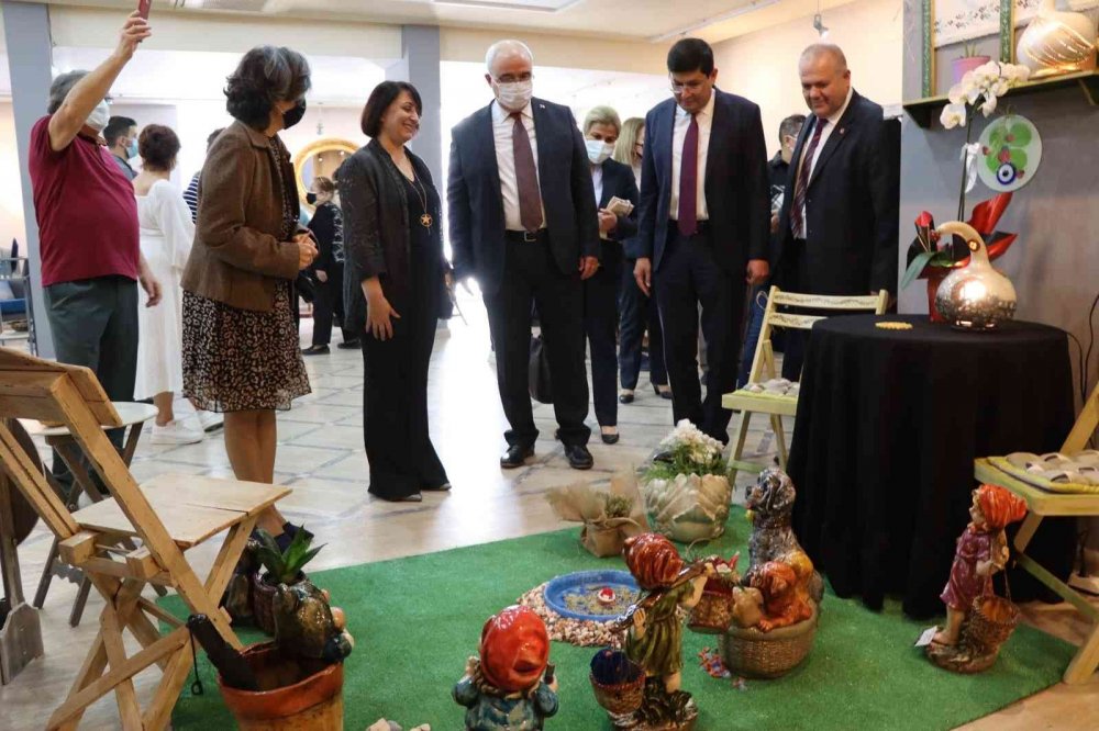 Nazilli’de ’Sümerbank Desenleri ve El Sanatları Sergisi’ açıldı