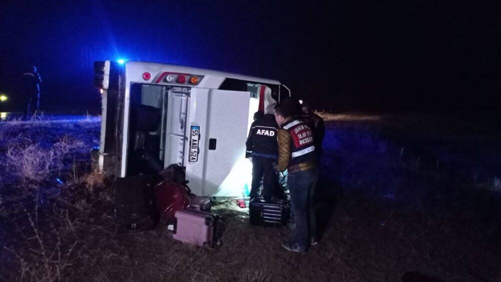 Sivas’ta otobüs kazası: 1 ölü, 25 yaralı