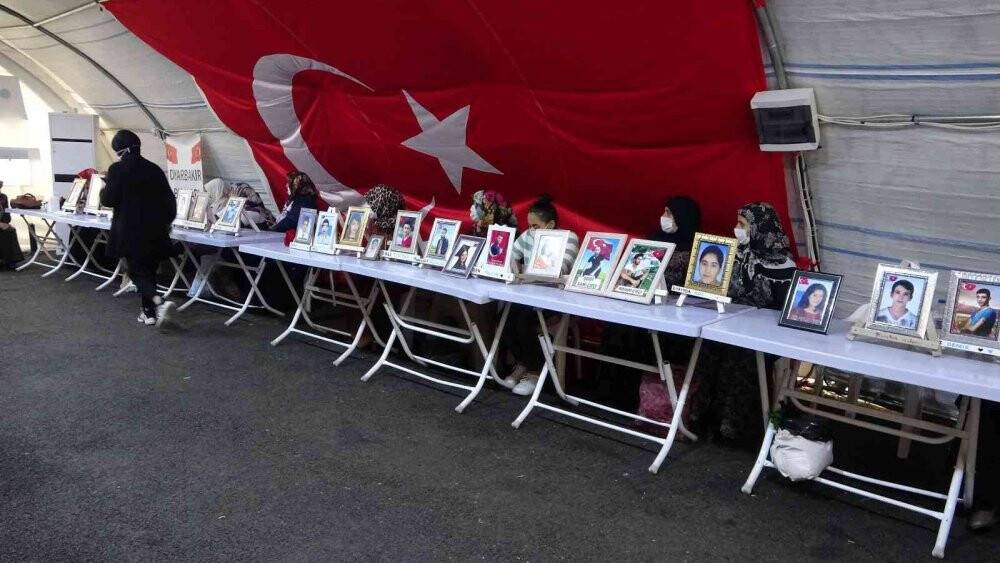 Yüreği yanık abladan HDP’ye: HDP ikiyüzlüdür, suçludur