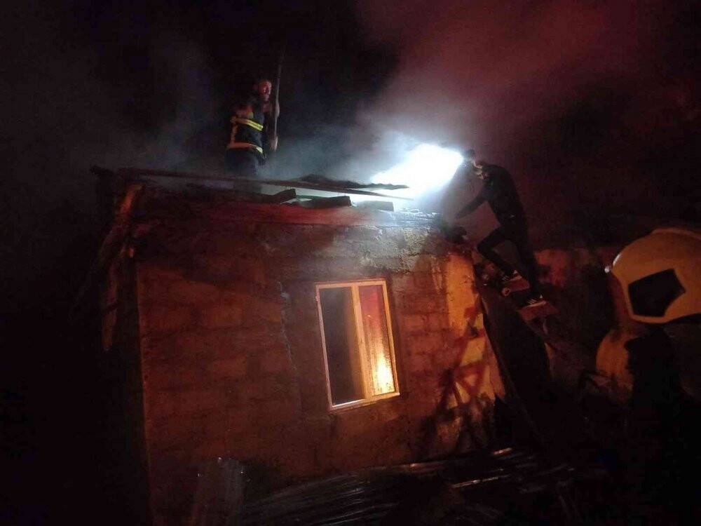 Bingöl’de ev yangını