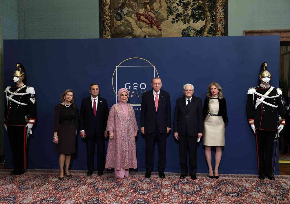 Cumhurbaşkanı Erdoğan, İtalya’da G20 liderleri onuruna verilen akşam yemeğine katıldı