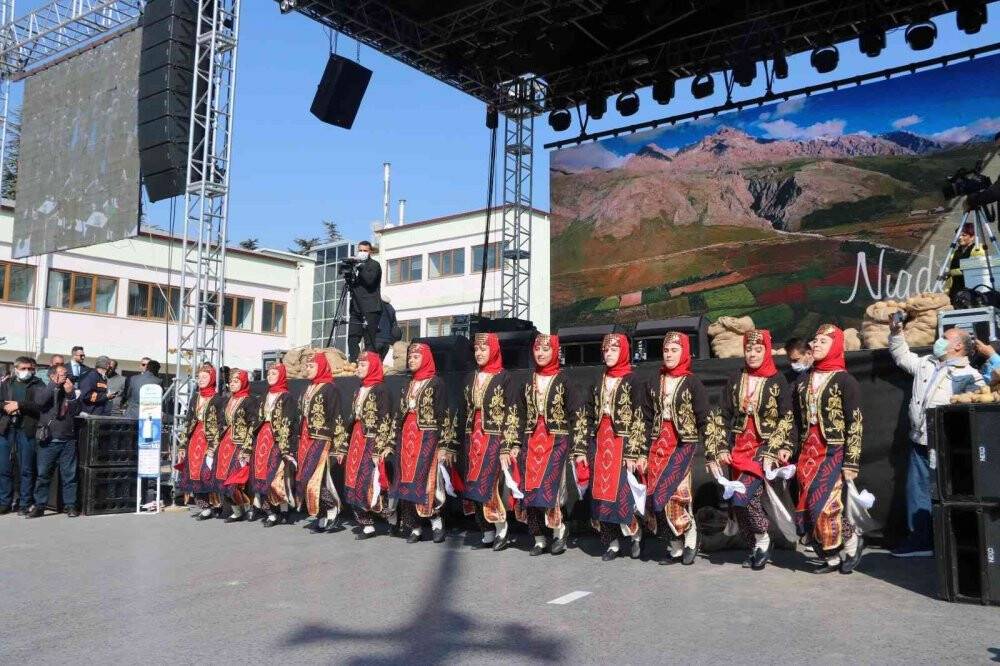 Festivalde 51 çeşit patates yemeği tanıtıldı
