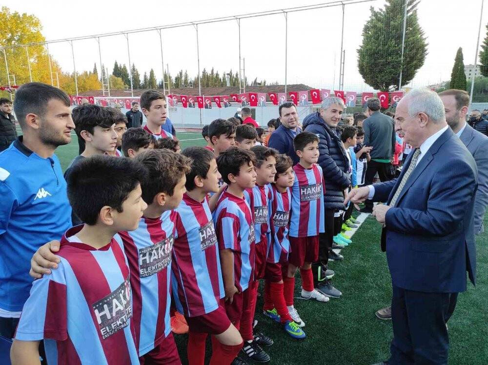 Geleceğin yıldızları futbol turnuvasında ter döktü