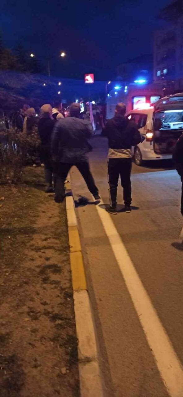 Otomobilin çarptığı bisikletli çocuk hayatını kaybetti