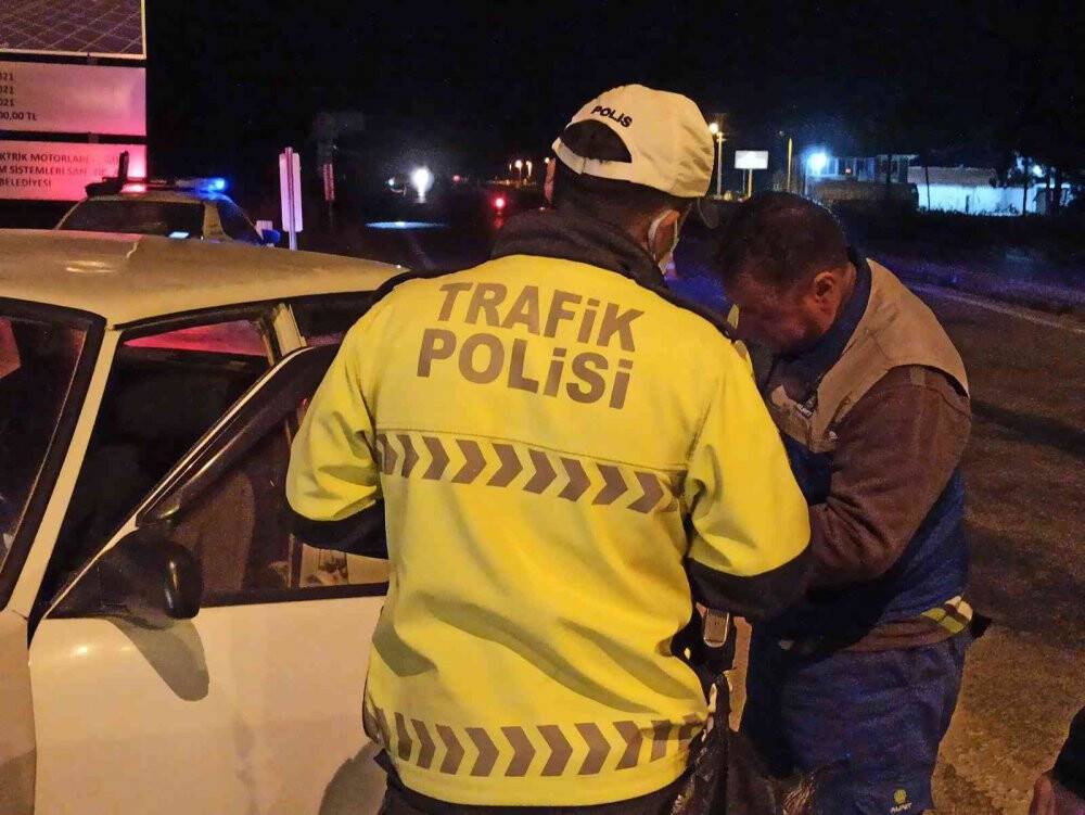 Polisten sürücülere şok ’alkol’ denetimi