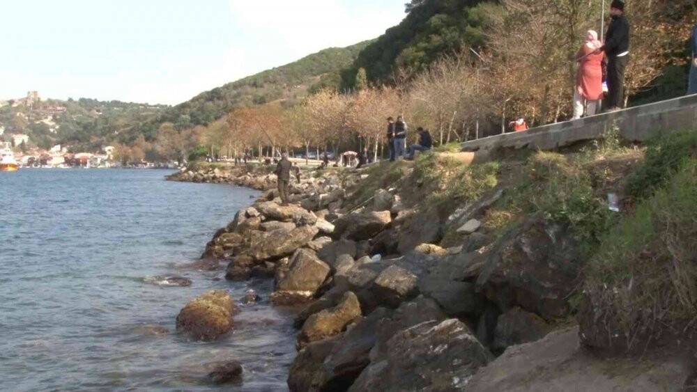 İstanbul’da tedirgin eden görüntü: Beykoz’da deniz çekildi