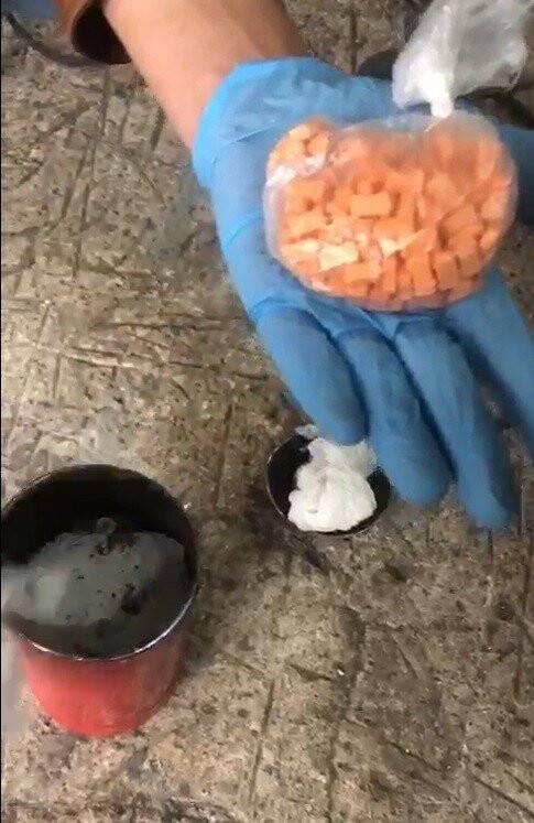 Şeytanın bile aklına gelmezdi, polis ekiplerinin dikkatinden kaçmadı