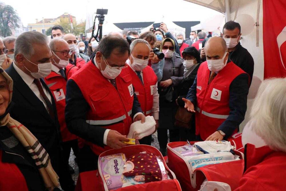 Türk Kızılay’da hedef: “2 milyon gönüllü”