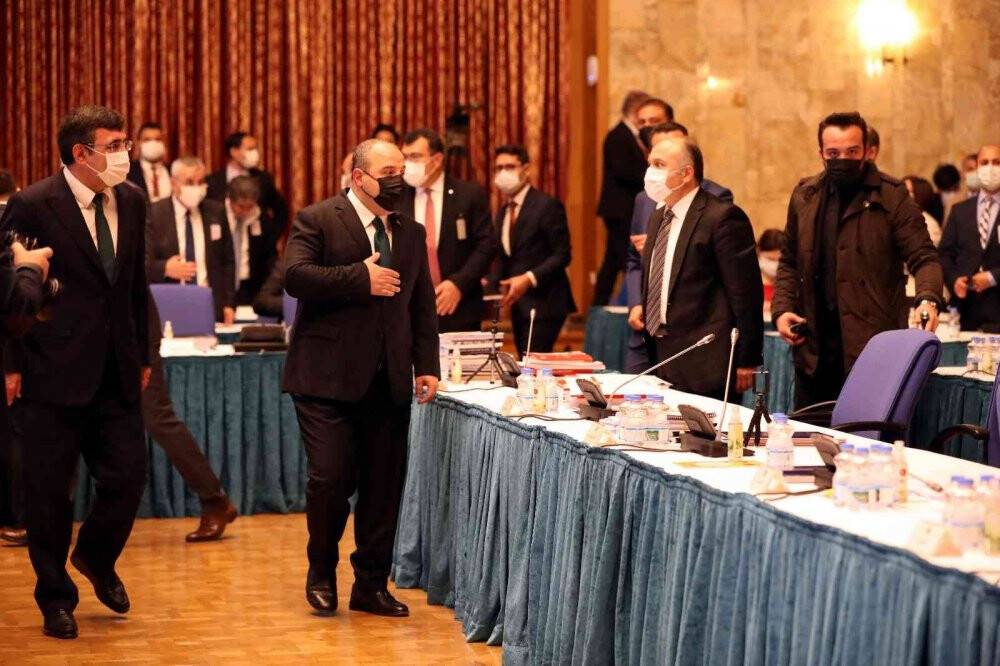 FARASİS'ten Türkiye'ye yatırım