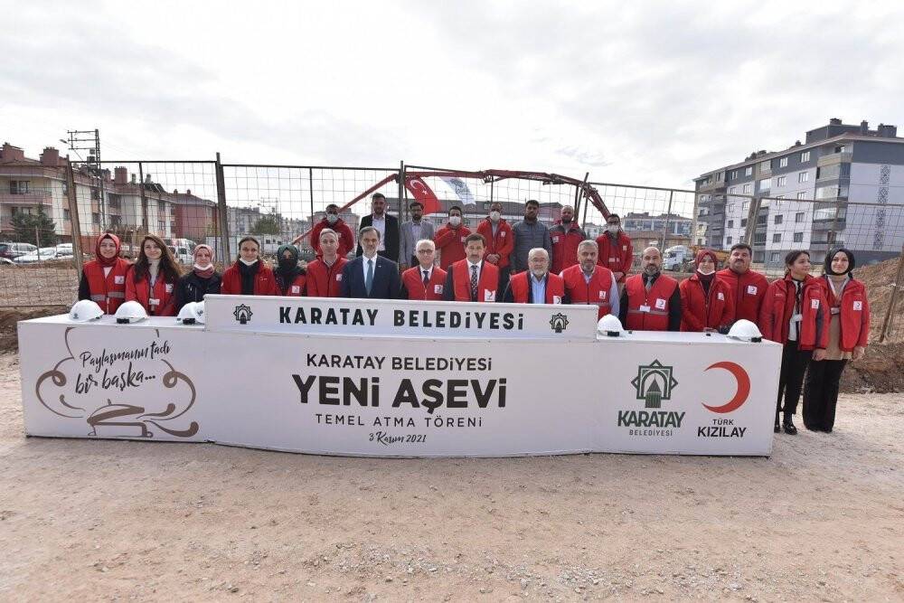 Karatay Belediyesinin kente kazandıracağı yeni aşevi binasının temeli atıldı