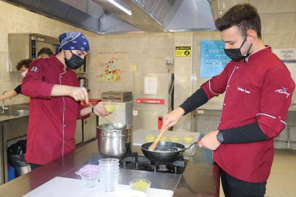 Osmanlı saray lezzetleri uygulama otelinde gün yüzüne çıkıyor