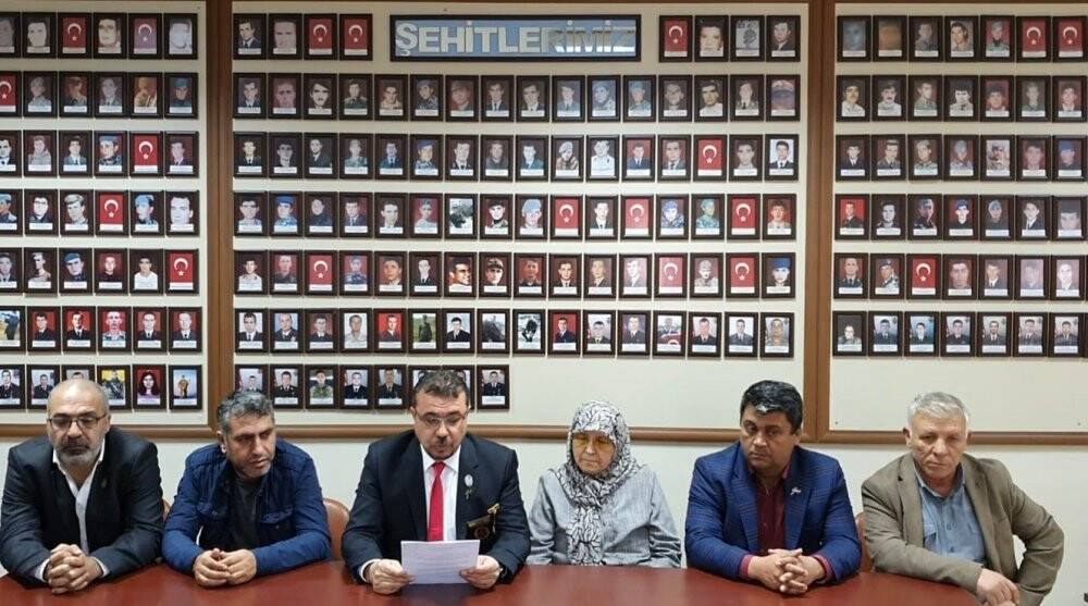 Balıkesirli şehit aileleri ve gazilerden Türkkan’a istifa çağrısı