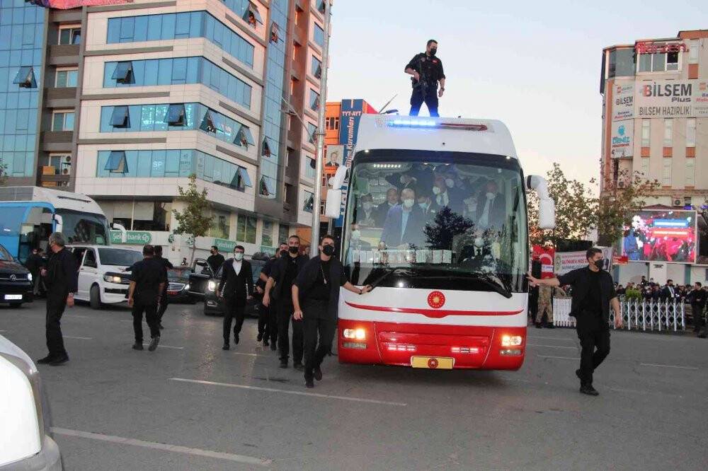 Batman’da Cumhurbaşkanı Erdoğan’a sevgi seli