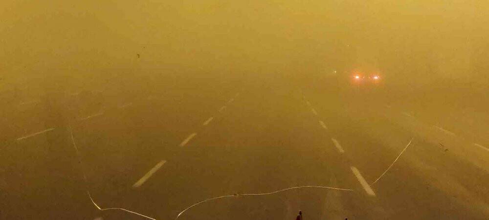 İstanbul-Tekirdağ yolu sise teslim: Göz gözü görmüyor