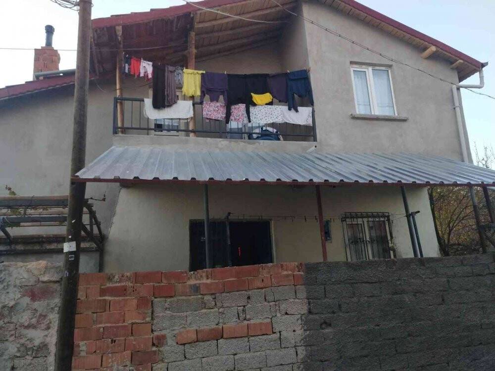 Konya'da iki aylık bebek yatağında ölü bulundu