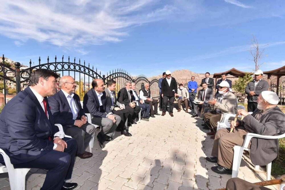 Sorgun, Özboyacı ve Başkan Altay Hadim ve Taşkent’in mahallelerinde vatandaşlarla buluştu