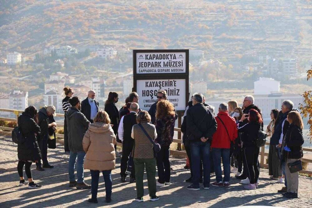 Yunanlılar Kapadokya’yı gezdi