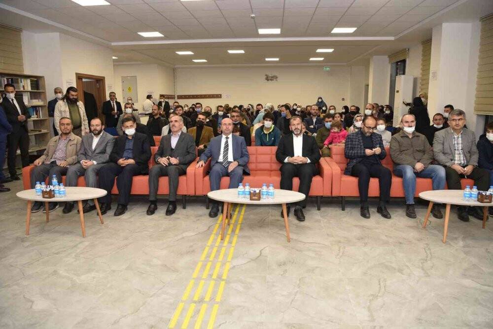 Başkan Pekyatırmacı veli eğitim kursuna katıldı