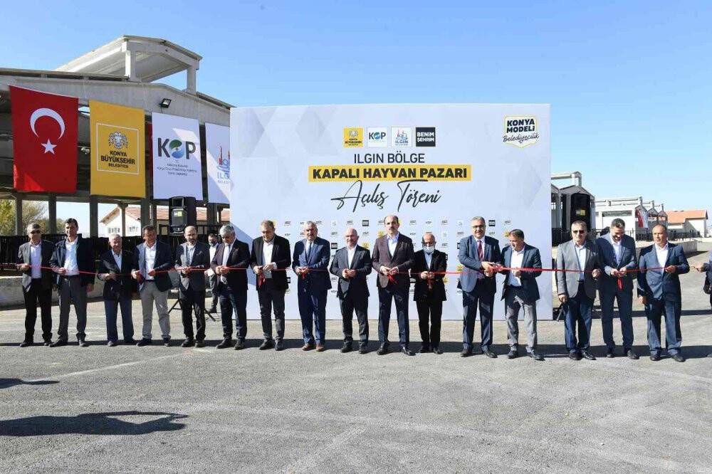 Ilgın bölge kapalı hayvan pazarı açıldı