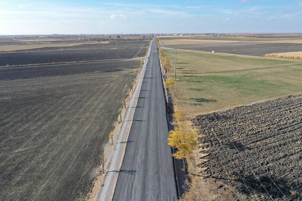 Karatay Belediyesi asfaltlama çalışmalarını sürdürüyor