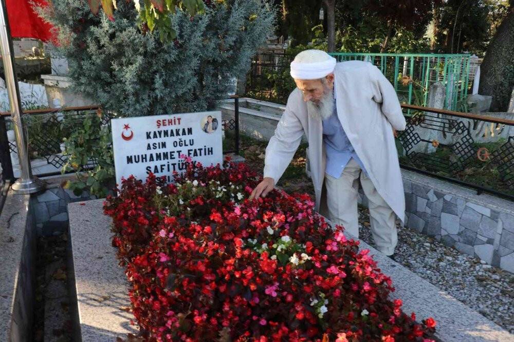 Şehit kaymakamın babasının evlat acısı ilk günkü tazeliğini koruyor