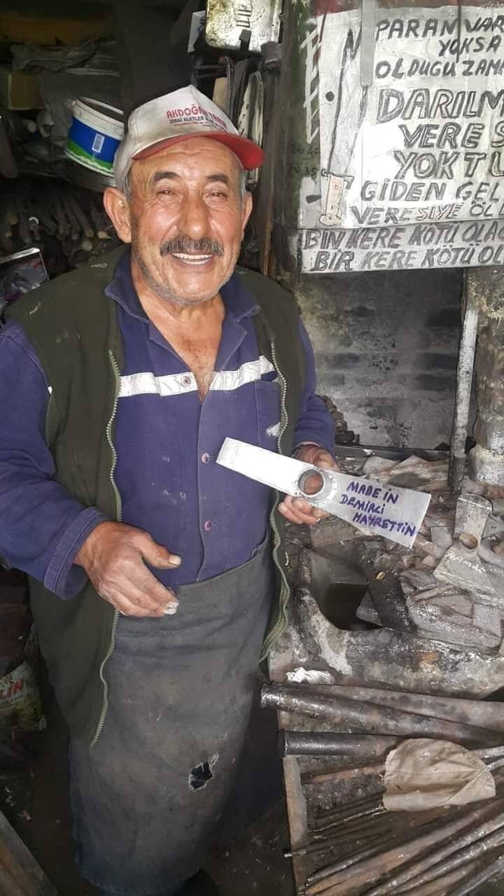 Gediz’de ev yangını; 1 ölü