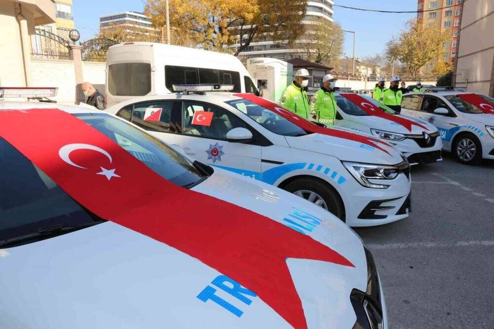 Konya Emniyetine araç desteği