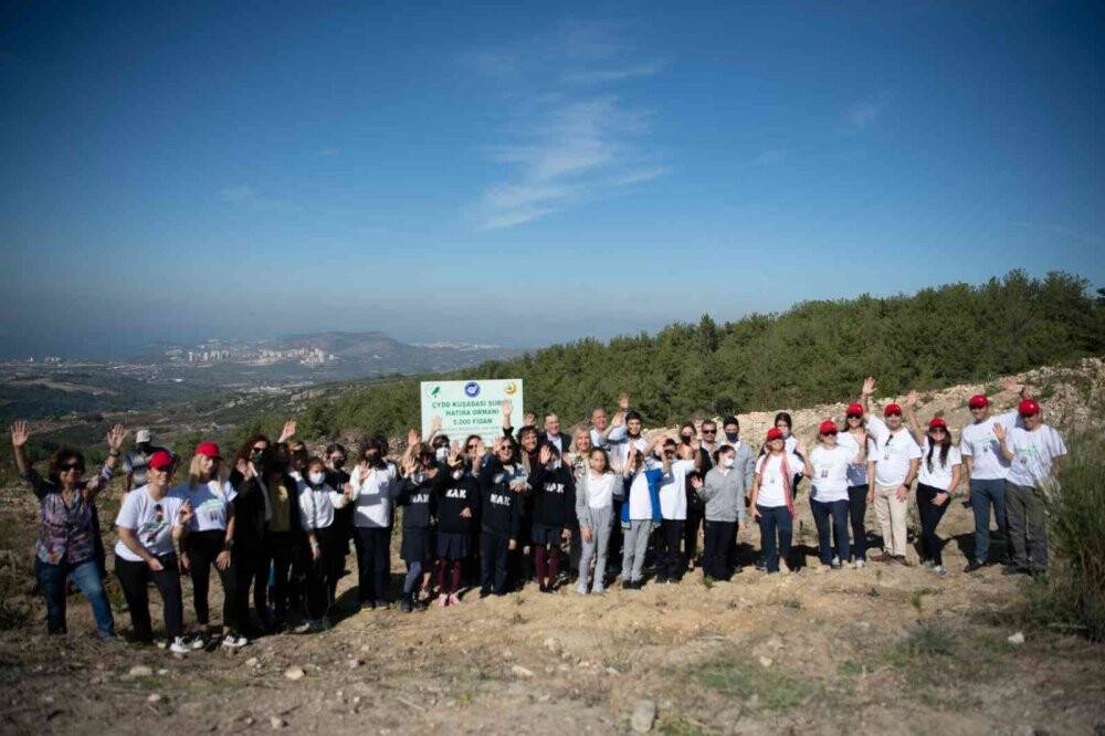 Kuşadası’nda "Çağdaş Yaşam" ormanı yeşeriyor