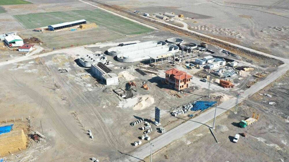 Tuz Gölü’nün korunmasına katkı sağlayacak tesislerin yapımı sürüyor