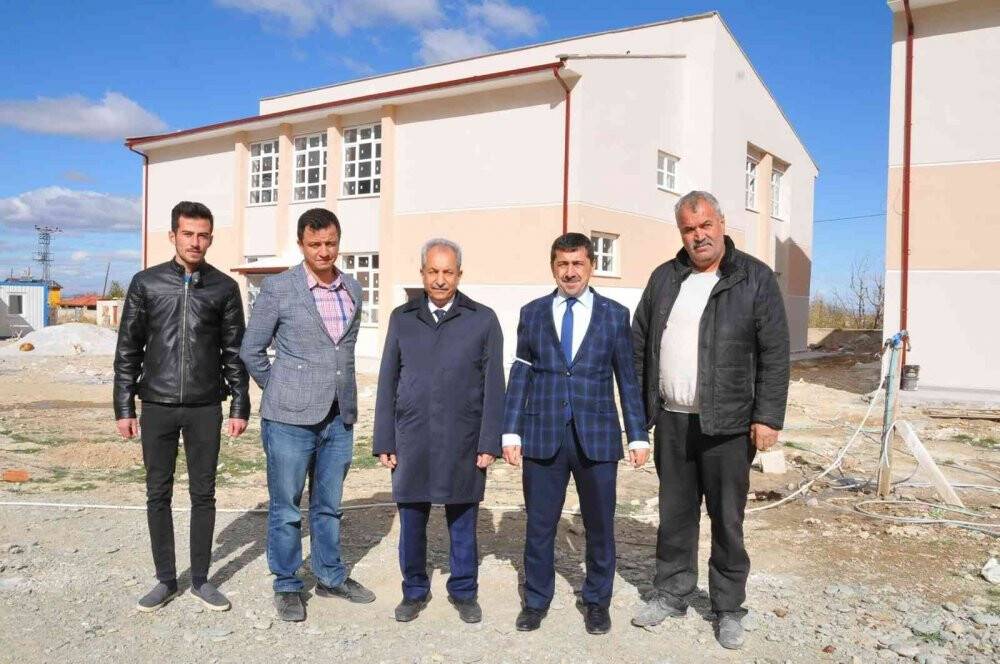 Akşehir Belediyesinin yaptırdığı 4 atölye binasında sona yaklaşıldı