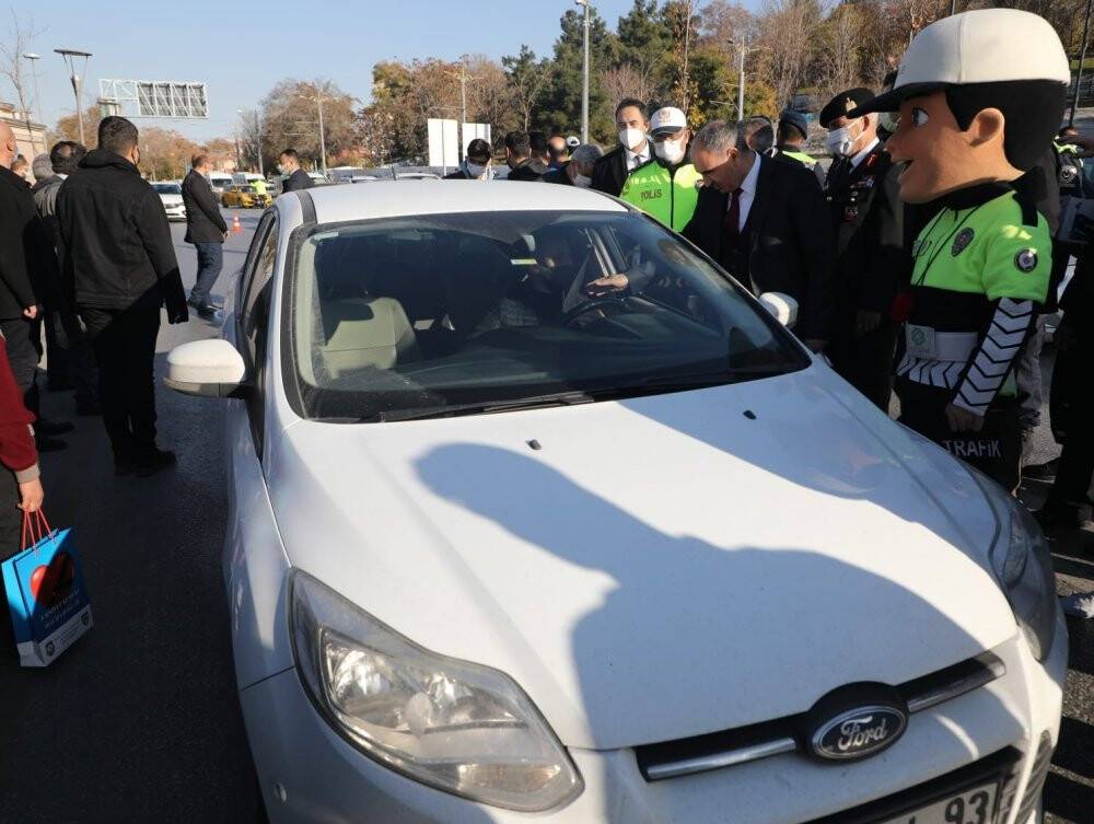 "Bi Hareketine Bakar Hayat” kampanyası Konya’da başladı