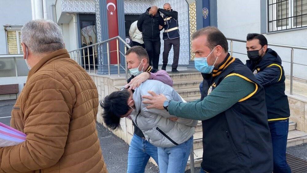 Evlilik hazırlığı yapan adam kuyumcuyu soydu