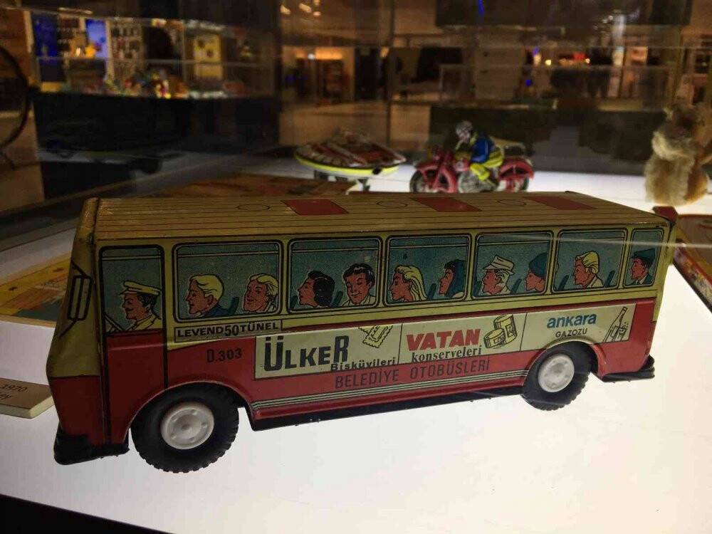 İstanbul Oyuncak Müzesi sergisi Espark AVM’de açıldı