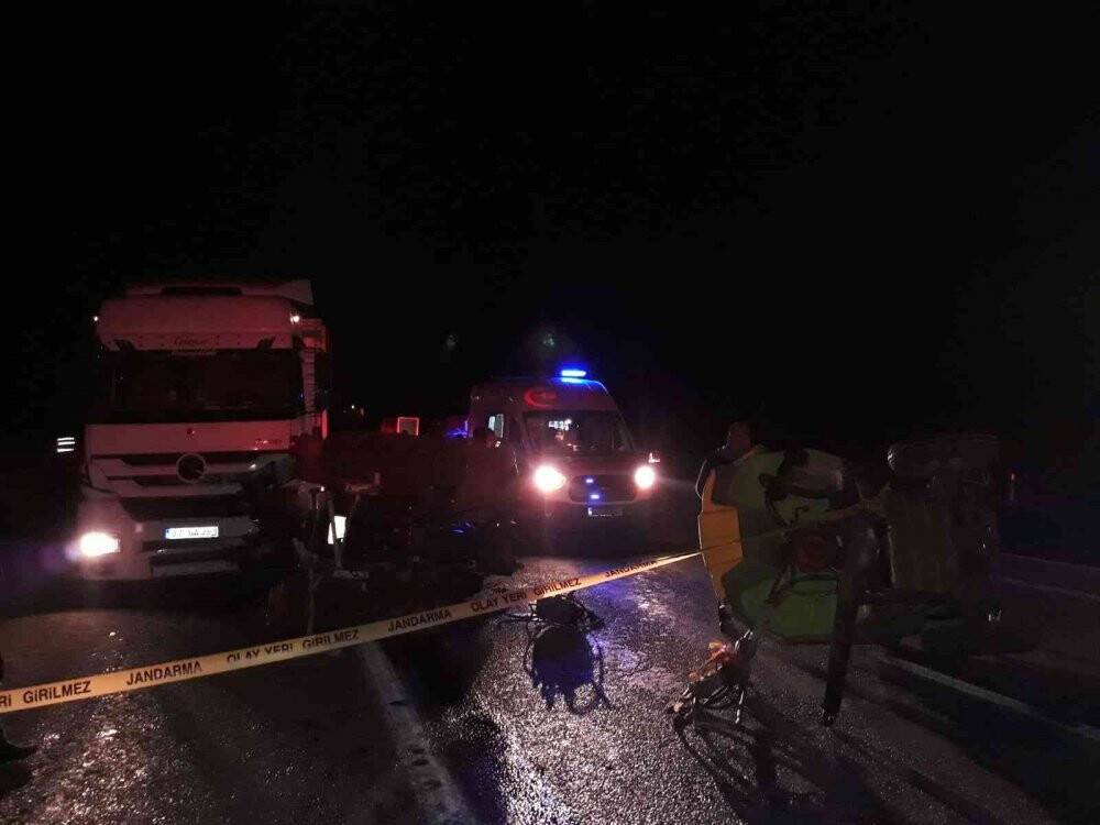 Malatya’da tır traktöre çarptı: 1 ölü