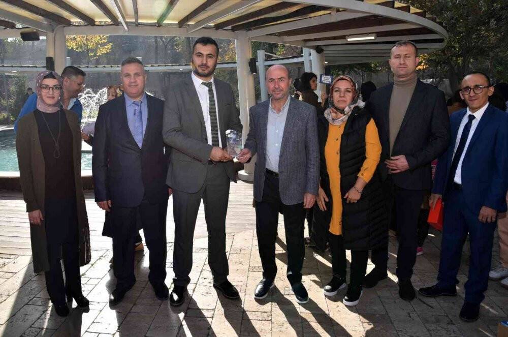 Başkan Pekyatırmacı tip 1 diyabetli çocuklarla bir araya geldi