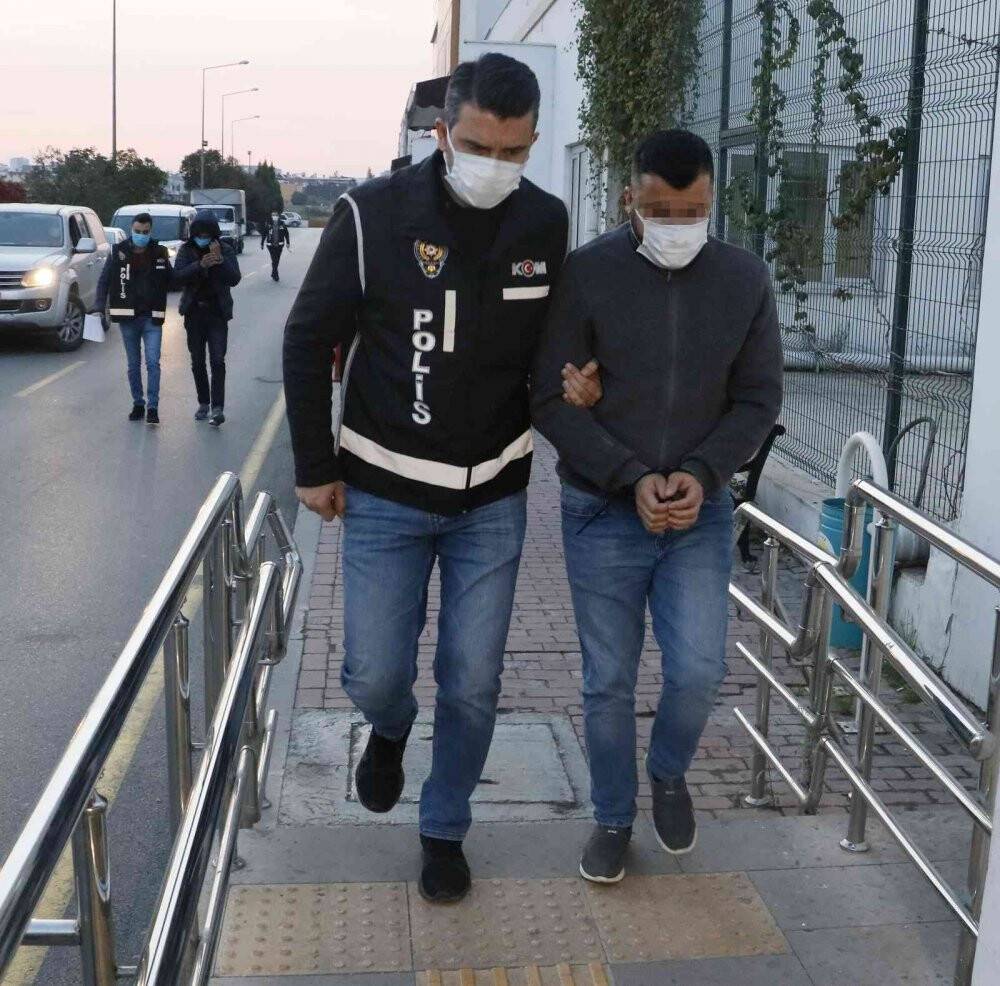 Konya dahil 3 ilde silah kaçakçılarına operasyon