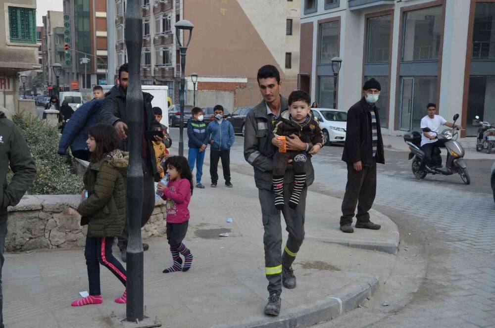 Manisa’da korkutan yangın