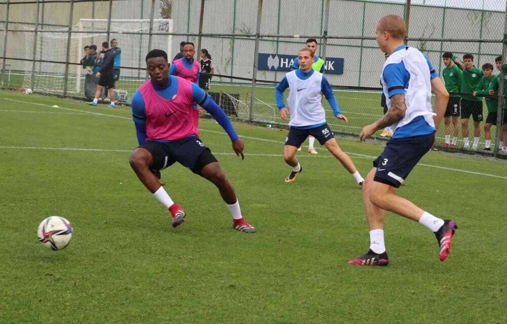 Hamza Hamzaoğlu: “Konyaspor deplasmanından iyi bir sonuçla dönmeyi arzuluyoruz”