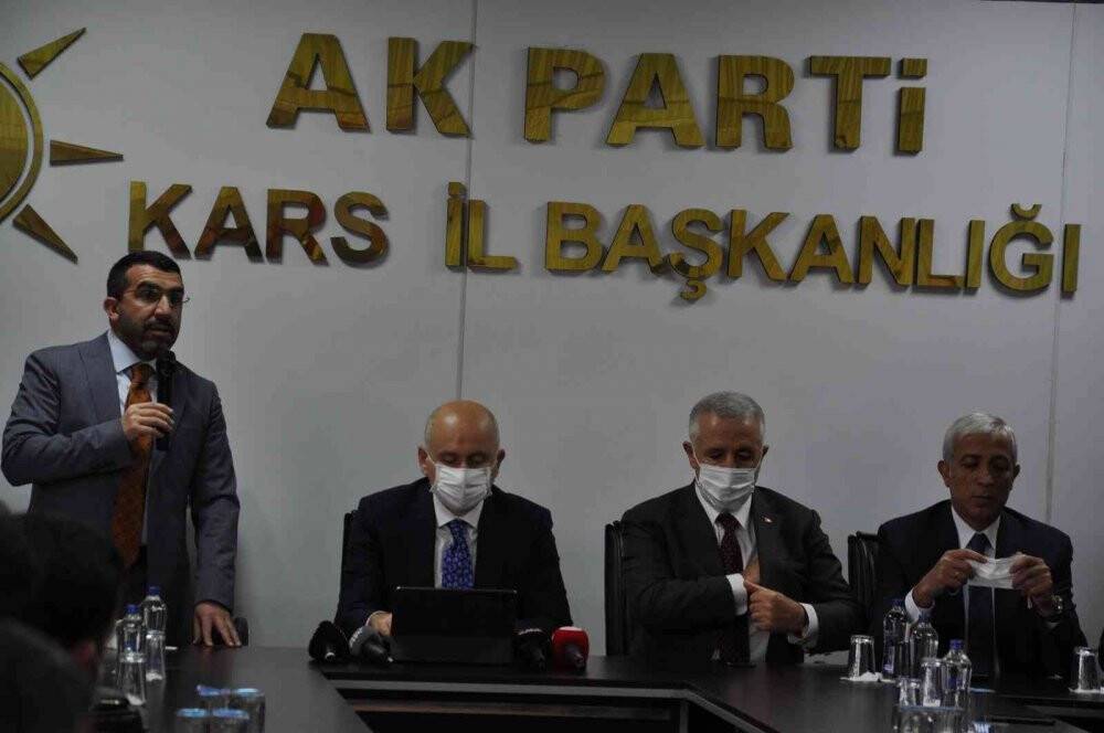 Bakan Karaismailoğlu: Biz devlet aklıyla hep bir adım ötesini planlıyoruz