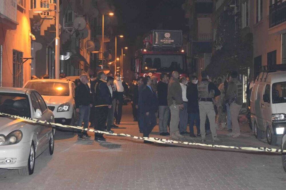 Boşanma aşamasındaki eşi ve çocuklarına korku dolu anlar yaşattı