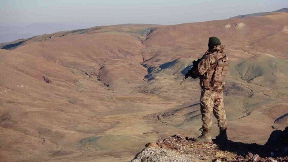 Van-İran sınırına yapılan duvarın büyük kısmı tamamlandı