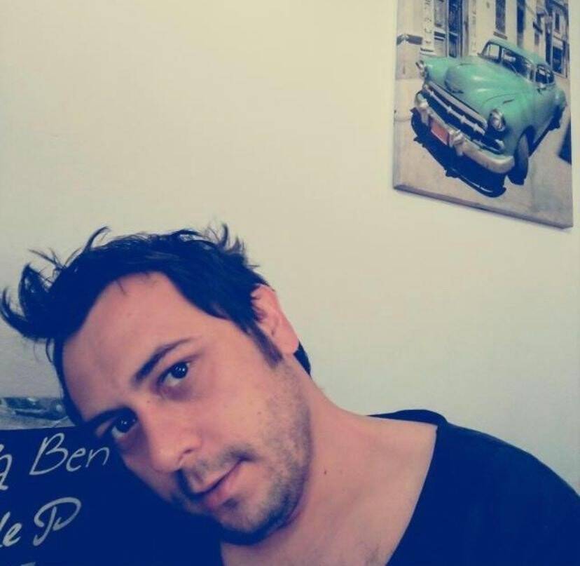 Elektrikli soba yangınında yaşamını yitirdi