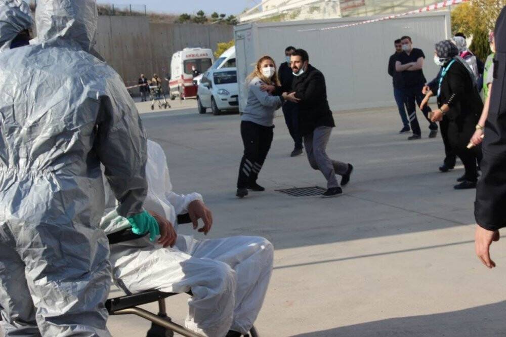 Sağlıkçıların tatbikatı gerçeğini aratmadı