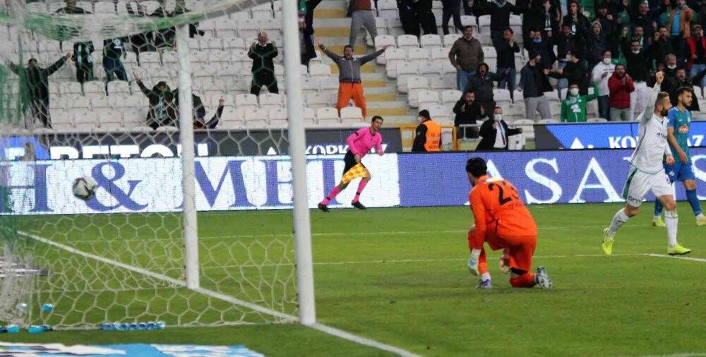 Konyaspor: 3 - Çaykur Rizespor: 0