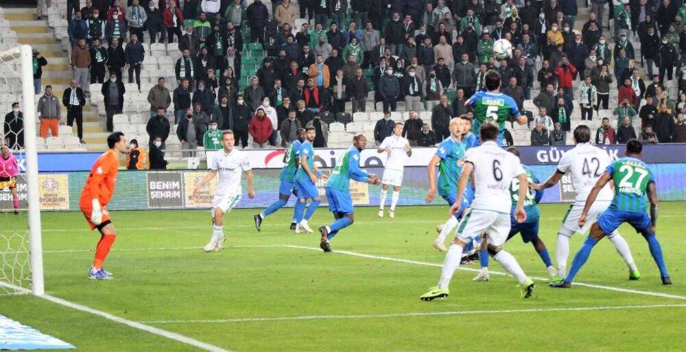 Konyaspor: 3 - Çaykur Rizespor: 0