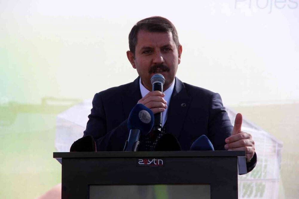 Çöple ısıtılacak, toprak kullanılmadan domates üretilecek