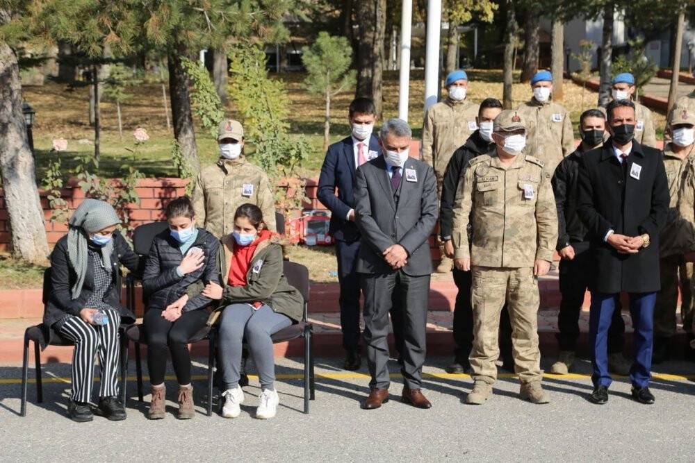 Kalp krizi geçirip hayatını kaybeden uzman çavuş memleketine uğurlandı