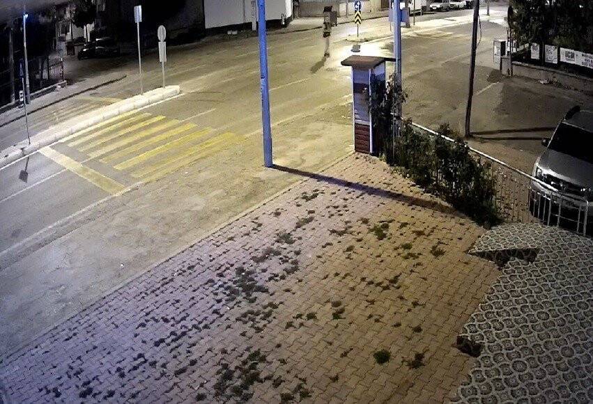 Konya’daki kundaklama anı kamerada