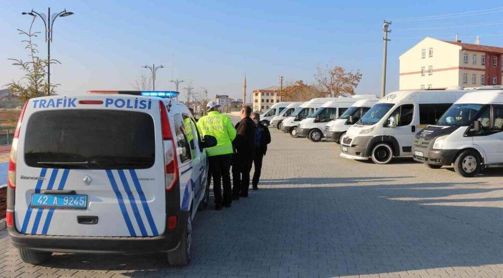 Kulu’da okul servisleri denetlendi