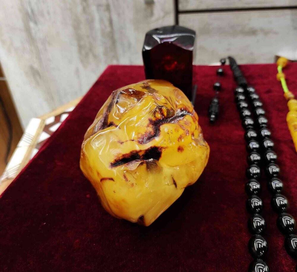 Tarihi Kapalıçarşı’da Osmanlı usulü tespihler göz kamaştırıyor